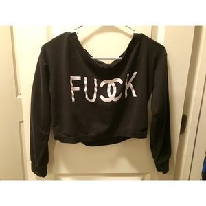 Graphic Crop Top in Long Sleeve